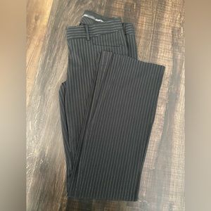 Express Stylist Dress Pants Size 0 Black Pinstriped